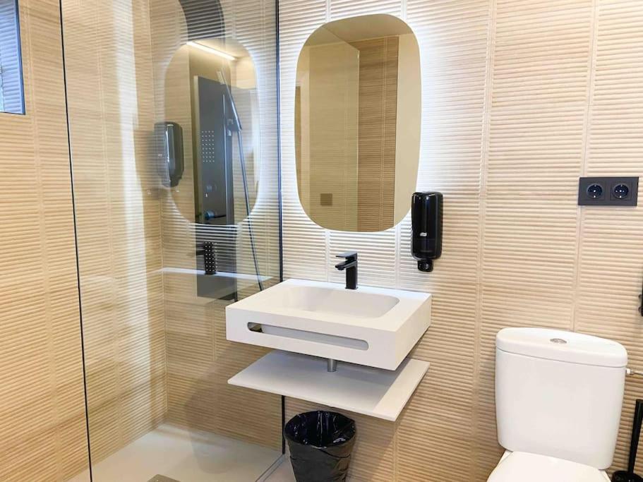 Lujoso Atico Duplex En Valle De Incles - Parking Gratis L By Bonesvacances 卡尼略 外观 照片