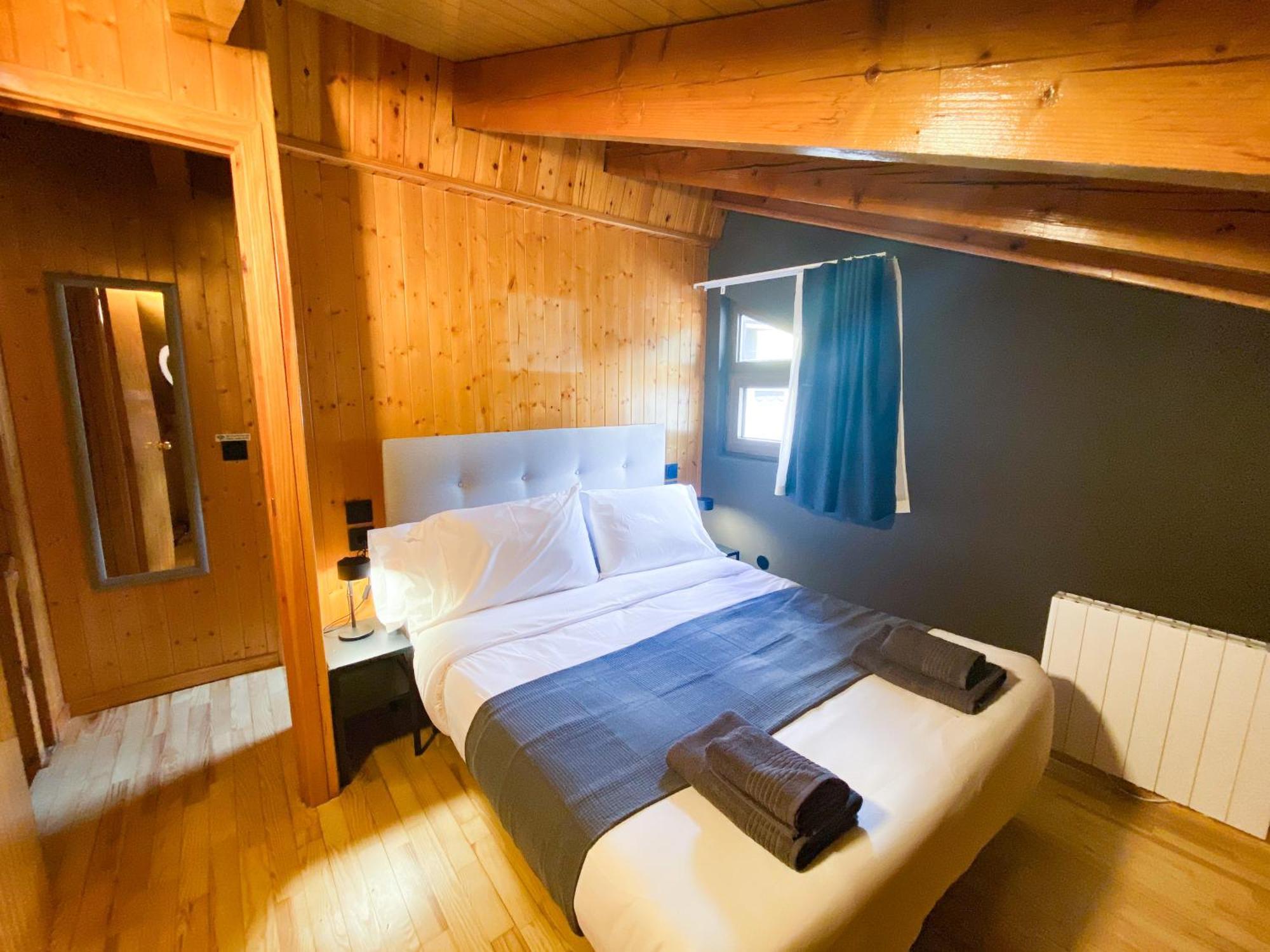 Lujoso Atico Duplex En Valle De Incles - Parking Gratis L By Bonesvacances 卡尼略 外观 照片